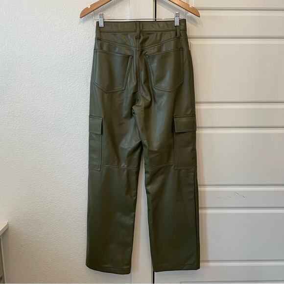 Abercrombie Vegan Leather 90s Relaxed Pant - Picture 4 of 6